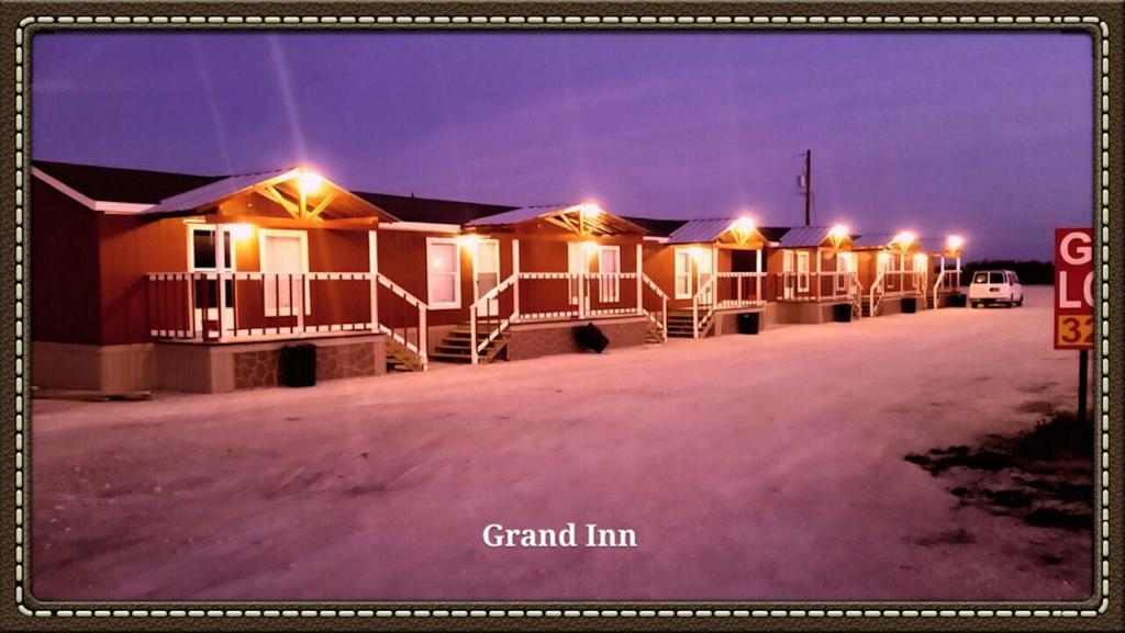 Big Lake Grand Inn מראה חיצוני תמונה