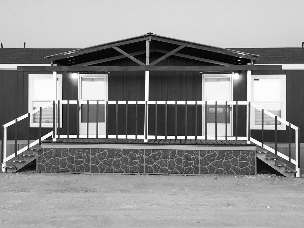 Big Lake Grand Inn מראה חיצוני תמונה
